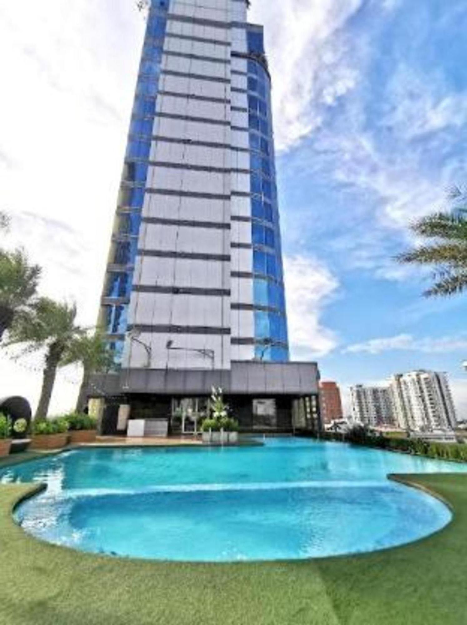 Capital O 75451 Podstel Hostel Bangkok Exterior photo